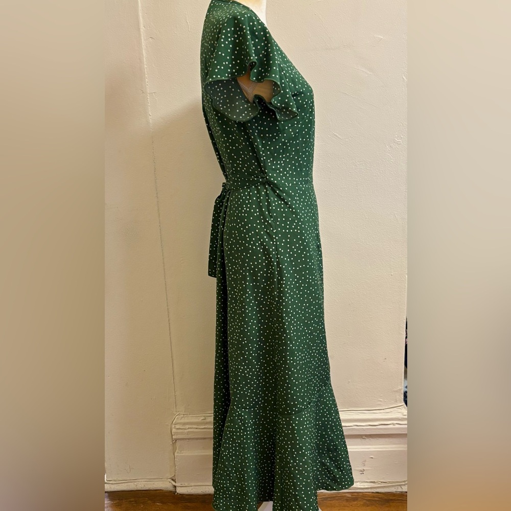 Green Polka Dot Wrap-Style Midi Dress - Picture 4 of 9